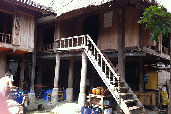 Nhà sàn Mai Châu